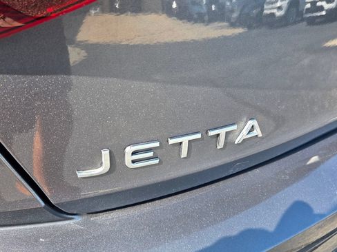 Used 2024 Volkswagen Jetta S FWD image 11
