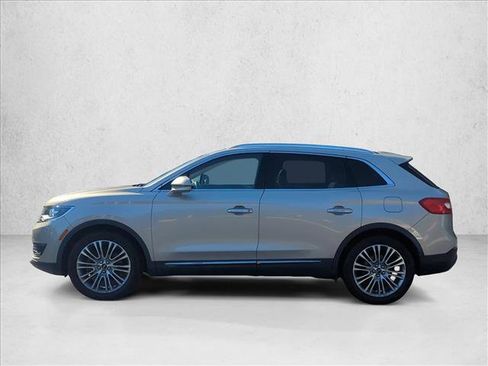 Used 2017 Lincoln MKX Reserve w/ Cargo Utility Package image 8