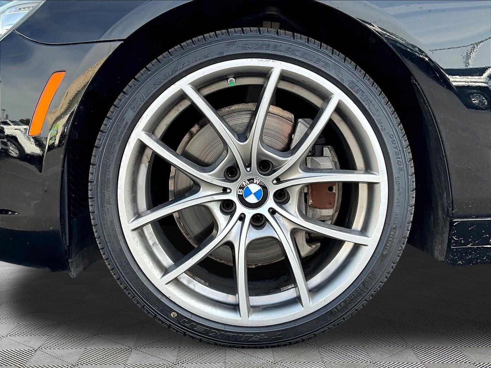 Used 2012 BMW 650i Convertible RWD image 31