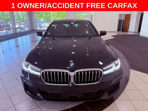 Used 2023 BMW 530i xDrive w/ M Sport Package image 2