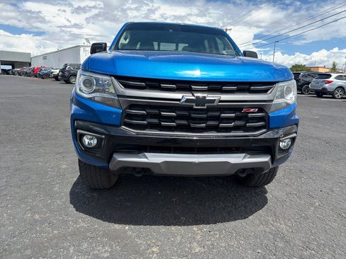 Used 2022 Chevrolet Colorado Z71 w/ Safety Package AWD/4WD image 2