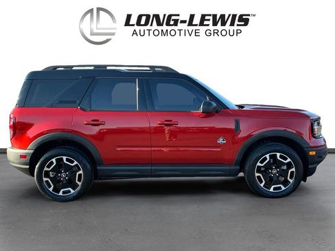 Used 2022 Ford Bronco Sport Outer Banks w/ Tech Package AWD/4WD image 8