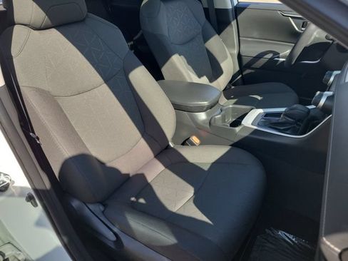 Used 2024 Toyota RAV4 XLE w/ Convenience Package FWD image 23