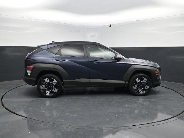 Used 2025 Hyundai Kona SEL AWD/4WD image 10