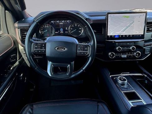 Used 2022 Ford Expedition Limited RWD image 9