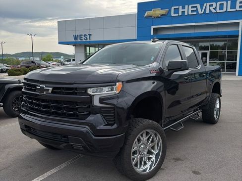 Used 2024 Chevrolet Silverado 1500 RST w/ Protection Package image 10