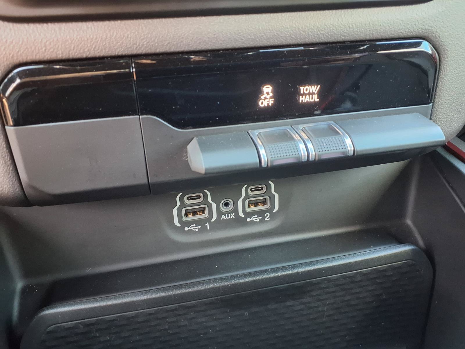 Used 2022 RAM 1500 Rebel AWD/4WD image 10