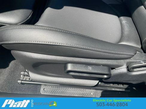 Used 2021 MINI Cooper SE w/ 6.5" Touchscreen Package FWD image 23