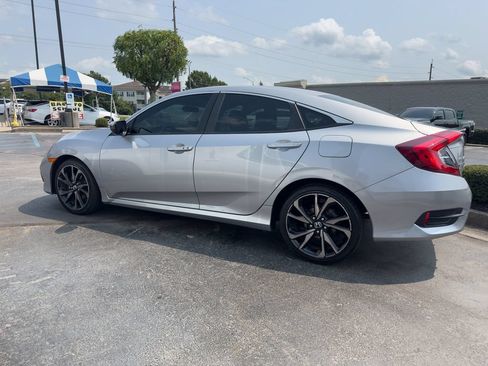 Used 2020 Honda Civic Sport image 4