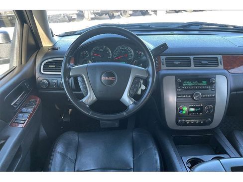 Used 2013 GMC Sierra 2500 SLT w/ SLT Convenience Package image 5