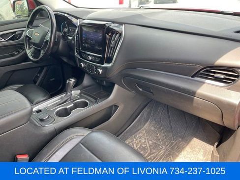 Used 2020 Chevrolet Traverse LT w/ LT Premium Package FWD image 38