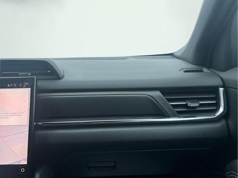 New 2026 GMC Terrain Elevation image 16