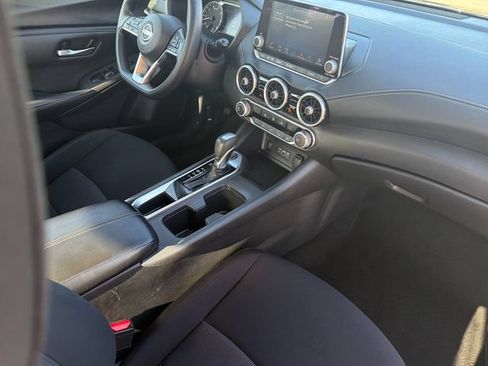 Used 2024 Nissan Sentra SV FWD image 16