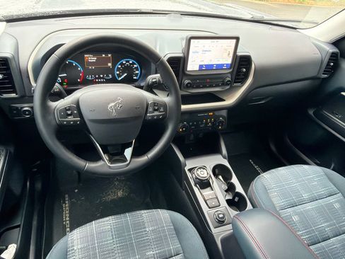 Used 2024 Ford Bronco Sport Heritage w/ Heritage Convenience Package AWD/4WD image 22