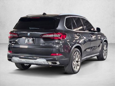 Certified 2023 BMW X5 sDrive40i w/ Parking Assistance Package RWD image 5