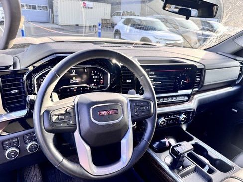 Used 2024 GMC Sierra 1500 Elevation w/ Elevation Premium Package image 7