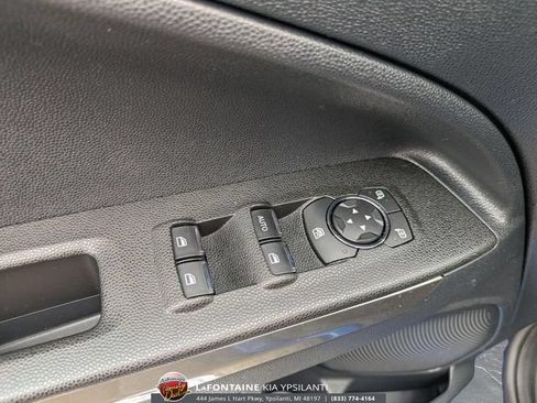 Used 2018 Ford EcoSport SE FWD image 16