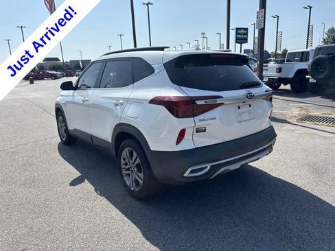 Used 2021 Kia Seltos S AWD/4WD image 4