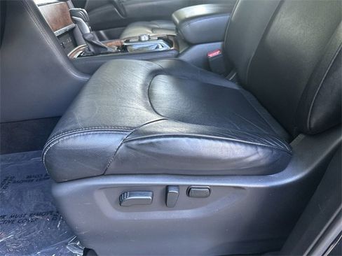 Used 2023 Nissan Armada SL image 14