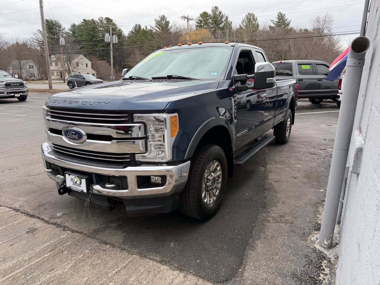 Used 2017 Ford F250 Lariat w/ Chrome Package AWD/4WD image 3