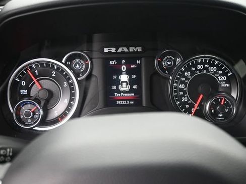 Used 2023 RAM 1500 Big Horn AWD/4WD image 17