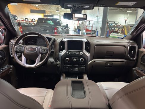 Certified 2021 GMC Sierra 1500 SLT w/ SLT Premium Plus Package image 17
