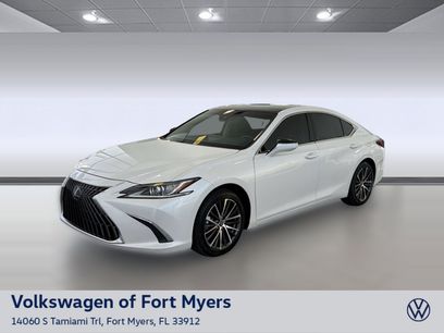 Used 2025 Lexus ES 350 w/ Premium Package