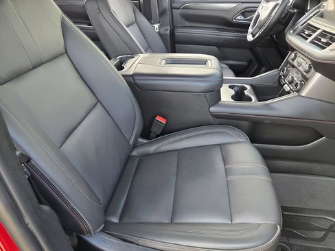 Used 2023 Chevrolet Suburban RST w/ Sport Performance Package AWD/4WD image 13