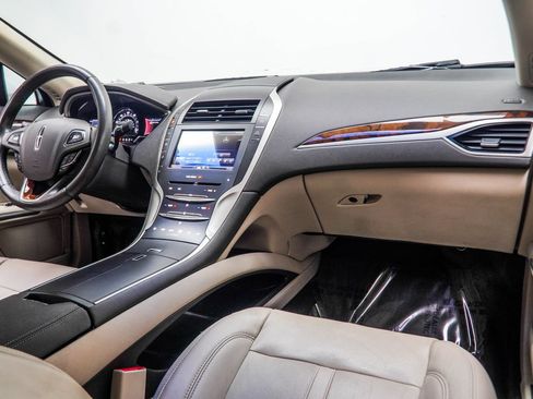 Used 2016 Lincoln MKZ Hybrid w/ Equipment Group 600A Reserve FWD image 19