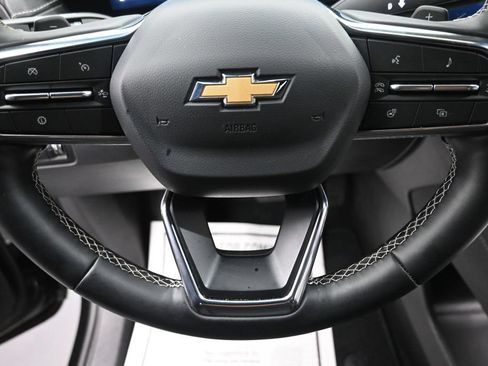 Used 2026 Chevrolet Traverse LT w/ Driver Confidence Package AWD/4WD image 19