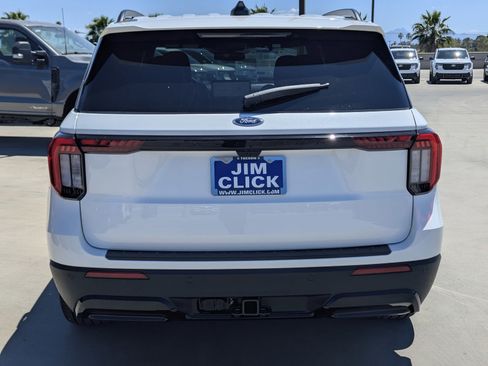 New 2026 Ford Explorer ST-Line RWD image 3