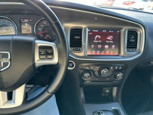 Used 2013 Dodge Charger SXT AWD/4WD image 13