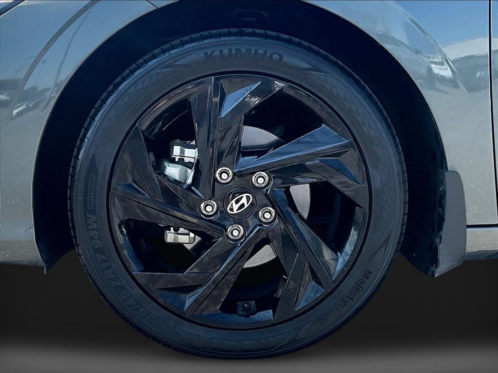Certified 2026 Hyundai Elantra Sport FWD image 32
