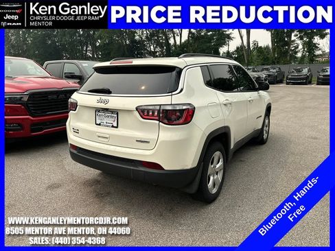 Used 2020 Jeep Compass Latitude w/ Cold Weather Group AWD/4WD image 9