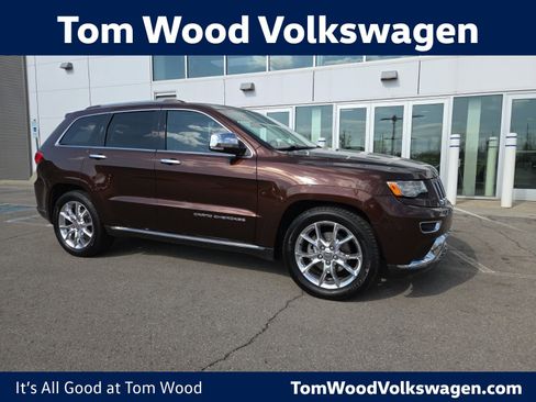Used 2015 Jeep Grand Cherokee Summit image 1