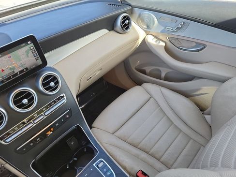 Used 2020 Mercedes-Benz GLC 43 AMG 4MATIC image 11