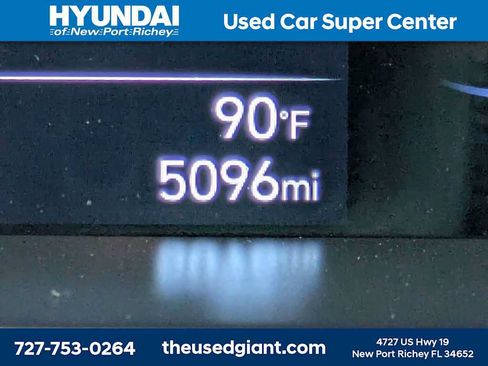 Used 2024 Hyundai Elantra SE FWD image 29