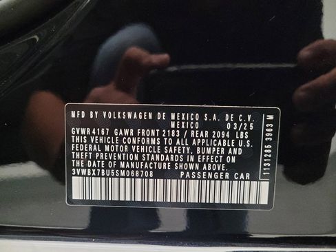 Used 2025 Volkswagen Jetta Sport FWD image 33
