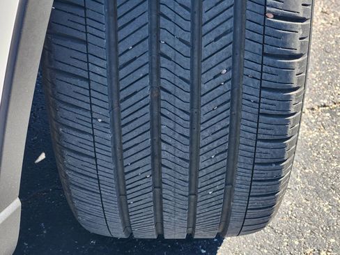 Used 2023 Lincoln Aviator Reserve w/ Equipment Group 201A image 10