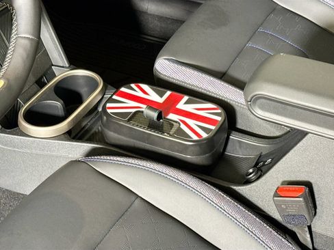 Used 2025 MINI Cooper S FWD image 14