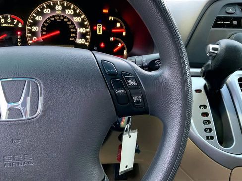 Used 2010 Honda Odyssey LX image 23