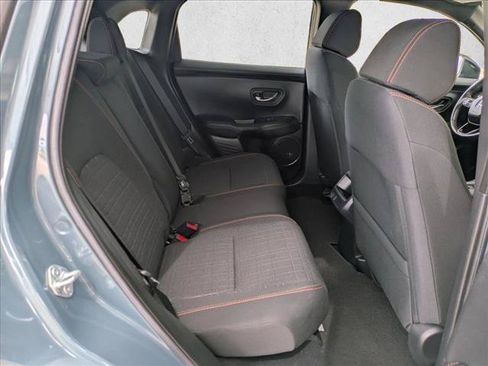 Used 2024 Honda HR-V Sport image 17