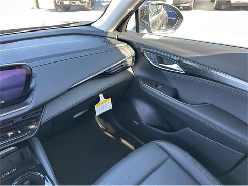 New 2025 Buick Envision Preferred image 17