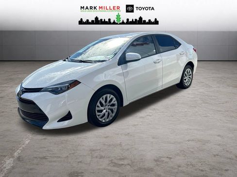 Certified 2017 Toyota Corolla LE w/ Carpet Mat Package (TMS) FWD image 1