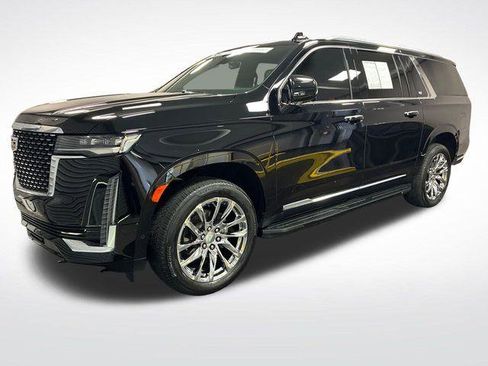 Certified 2024 Cadillac Escalade ESV Premium Luxury w/ Performance Package AWD/4WD image 33