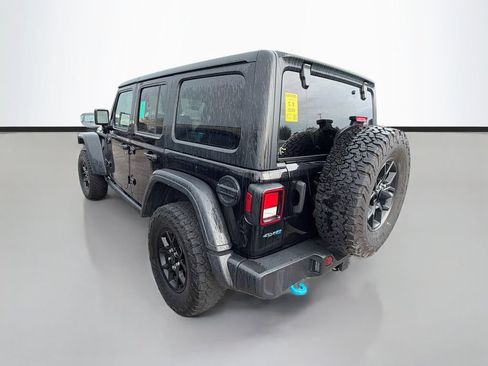 Used 2024 Jeep Wrangler Unlimited AWD/4WD image 6