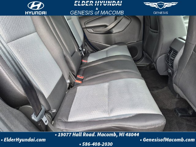 Used 2019 Ford Escape SE FWD image 17