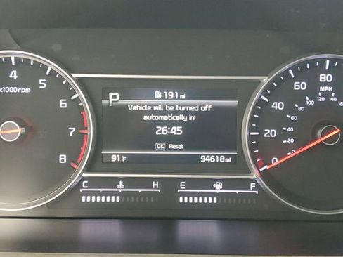 Used 2022 Kia Sorento EX w/ Panoramic Sunroof Package FWD image 26