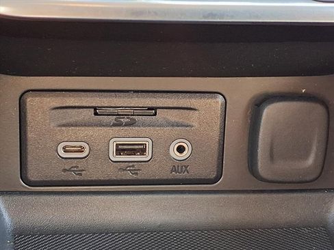 Used 2019 GMC Terrain SLT w/ Preferred Package image 9