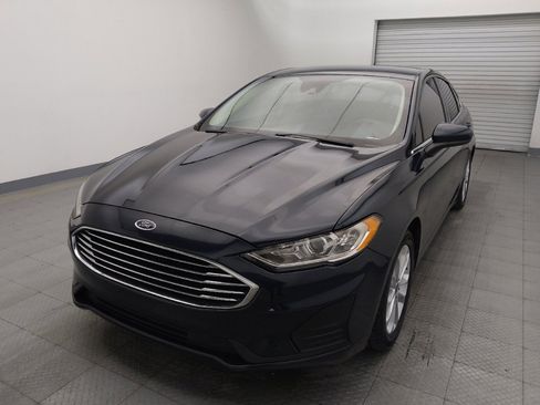 Used 2020 Ford Fusion SE image 15